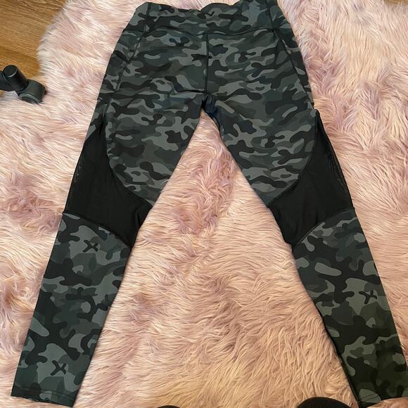 Lildy Sport Camo High Waisted Pocket Leggings - Picture 4 of 14